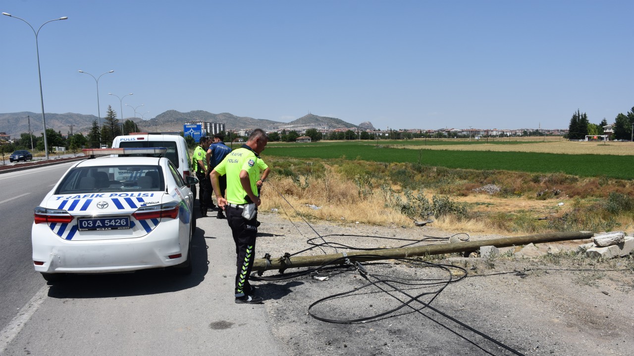 Afyonkarahisar- Konya yolunda kaza: 2’si çocuk 4 yaralı