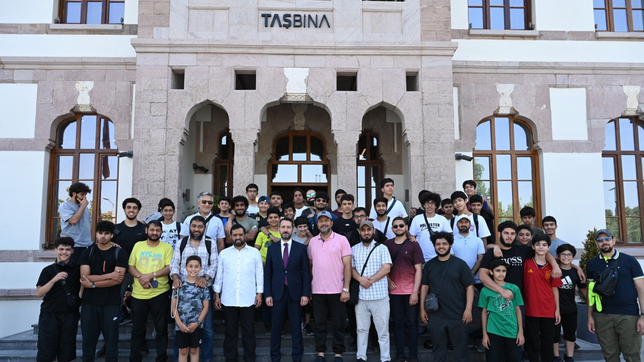 Öğrenciler Konya Büyükşehir’in teknoloji vizyonunun yakından tanıdı