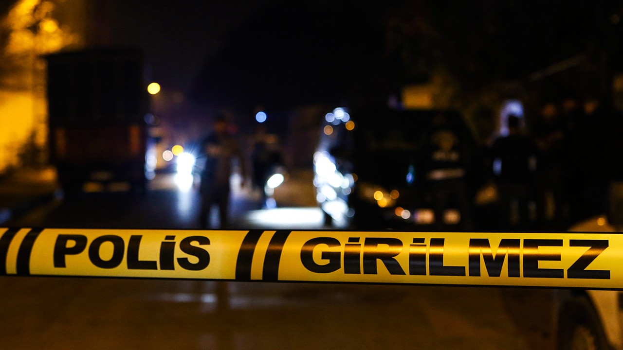 Konya'da kendisini ve çocuklarını döven kocasını uykusunda bıçaklayarak öldürdü