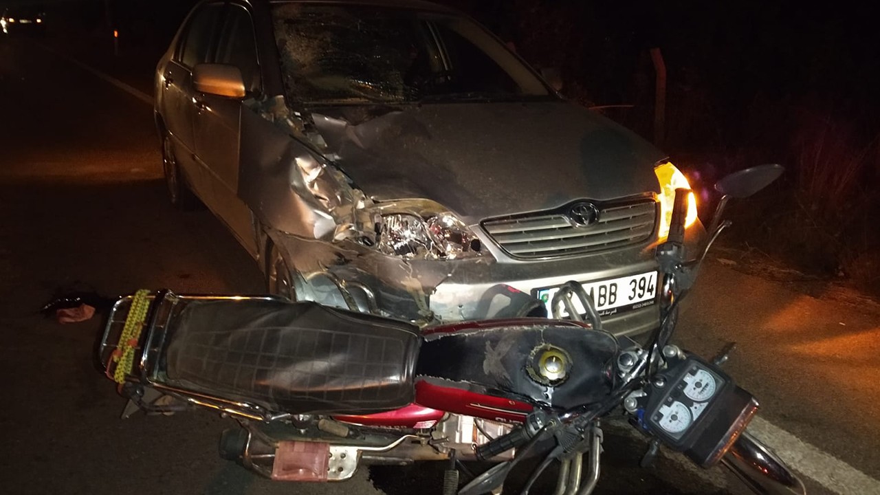 Konya’da otomobil ile motosiklet çarpıştı: Karı koca ağır yaralandı