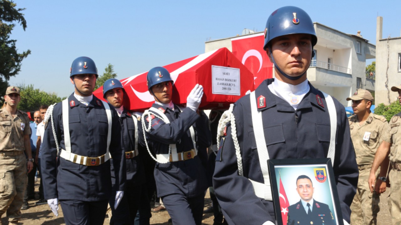 Şehit Jandarma Astsubay Bozkurt’un cenazesi Hatay’da defnedildi