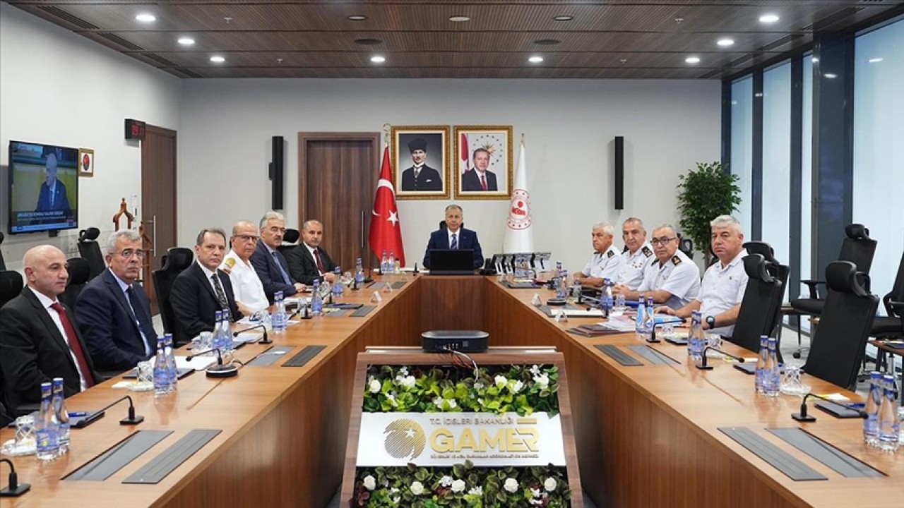 Bakan Yerlikaya başkanlığında terörle mücadele toplantısı