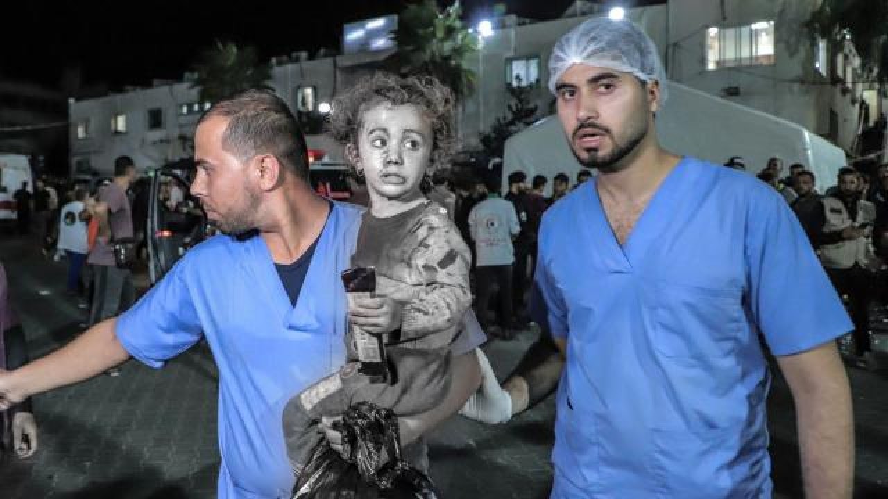 İsrail Gazze’de sivillerin sığındığı tarihi kiliseyi bombaladı: Ölü ve yaralılar var