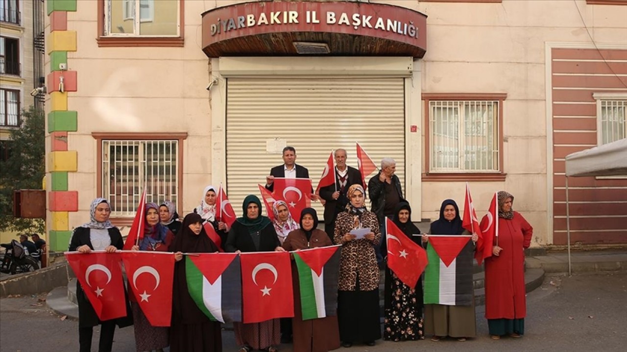 Evlat nöbetindeki Diyarbakır annelerinden Filistin’e destek açıklaması
