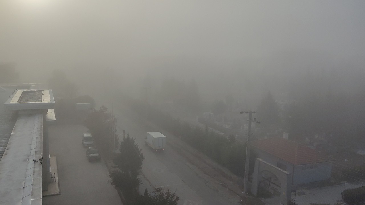 Kulu'da yoğun sis