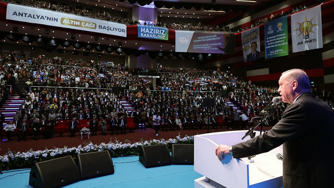 AK Parti’nin Antalya ilçe belediye başkan adayları açıklandı