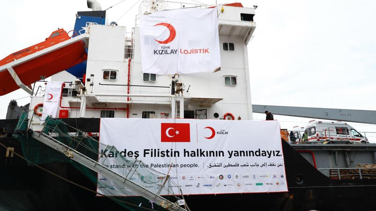 Türkiye’den Gazze’ye 2 insani yardım gemisi daha gönderilecek