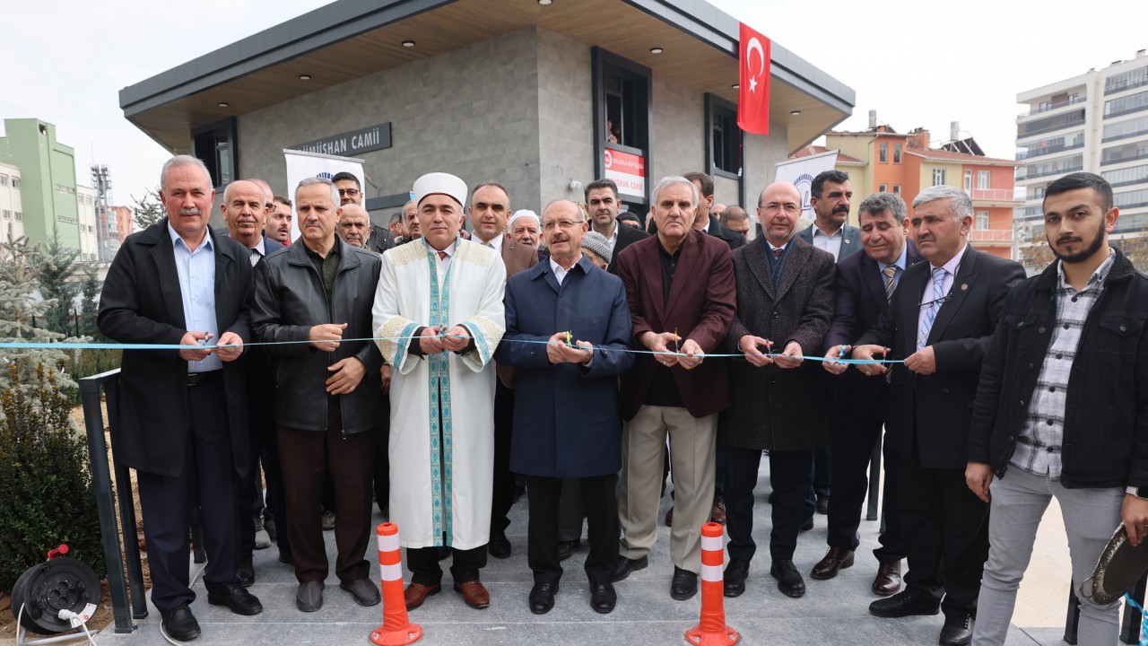 Başkan Pekyatırmacı Gümüşhan Camii açılışına katıldı