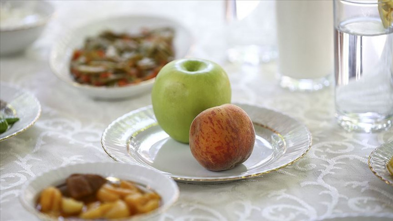 Ramazan'da tok tutan beslenme önerileri