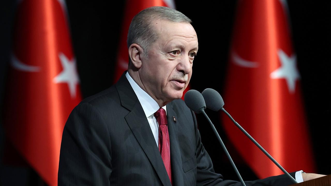 Cumhurbaşkanı Erdoğan: İstiklal Marşımızı unuttuğumuz gün boynumuza zillet zinciri vurulmuş demektir