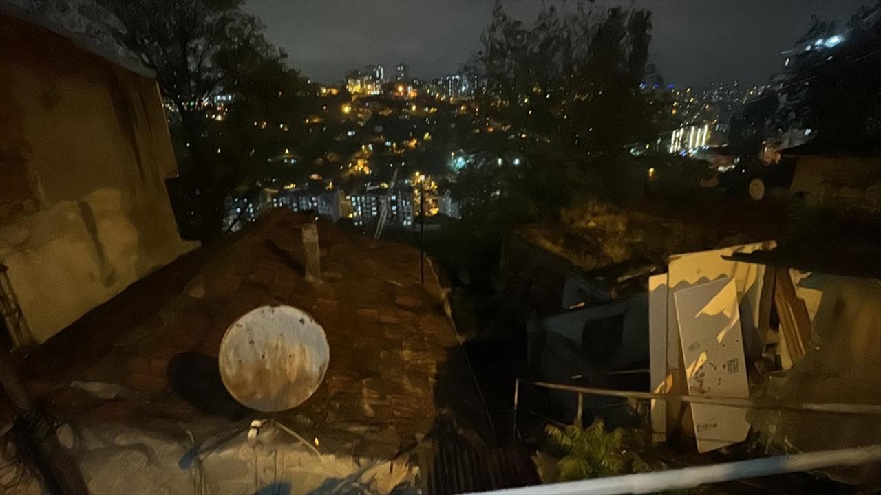 İstanbul'da toprak kayması: 24 ev etkilendi, 96 kişi tahliye edildi