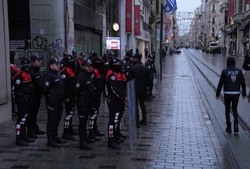 İstanbul'da 1 Mayıs Emek ve Dayanışma Günü için güvenlik önlemleri uygulanıyor