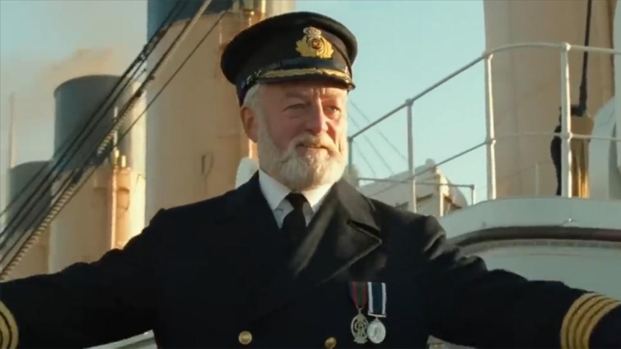 “Yüzüklerin Efendisi“ filminde oynayan aktör Bernard Hill hayatını kaybetti