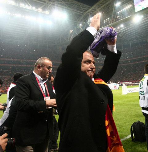 Fatih Terim'e 3 boyutlu jest