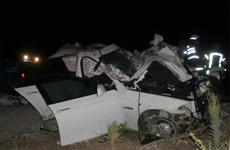 Konya'da feci kaza: 3 ölü, 1 yaralı