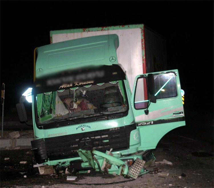 Konya'da feci kaza: 3 ölü, 1 yaralı