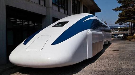 Hızlıdan daha hızlılar