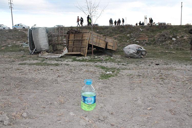 Konya'da trafik kazası: 2 ölü, 3 yaralı