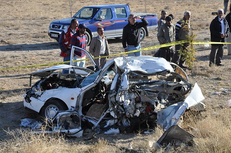 Konya'da düğün konvoyunda kaza: 5 ölü, 1 yaralı