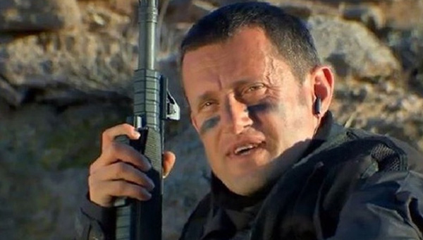 Oyuncu Ertuğrul Şakar Şefkat Tepe'den ayrıldı!