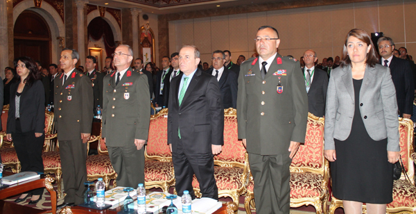 Alpar: Hava kirliliğinden 3 milyon insan ölüyor