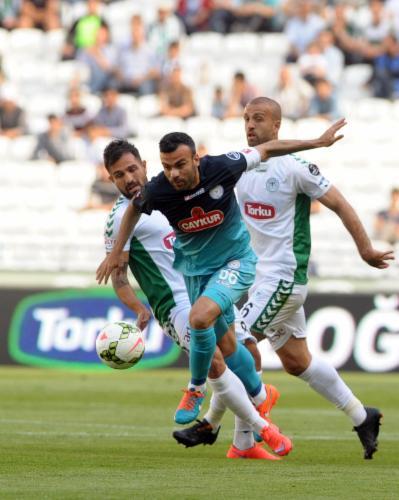 Torku Konyaspor - Çaykur Rize Spor ile karşılaştı