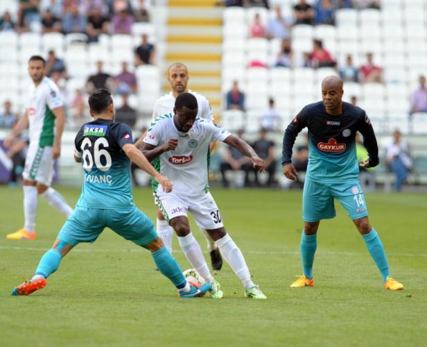 Torku Konyaspor - Çaykur Rize Spor ile karşılaştı