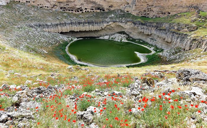 Çıralı Obruğu keşfedilmeyi bekliyor