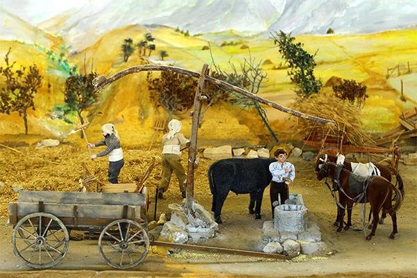 ''Maket Köy''ünü büyütmek istiyor