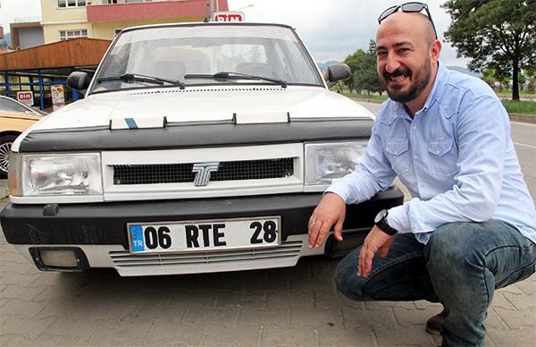 ’RTE’ plakalı araç 50 bin liraya satışa çıkarıldı