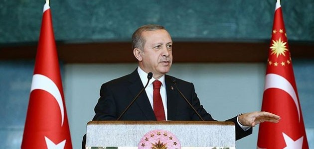 Erdoğan, Galatasaray Kulüp Başkanı Özbek’i kutladı