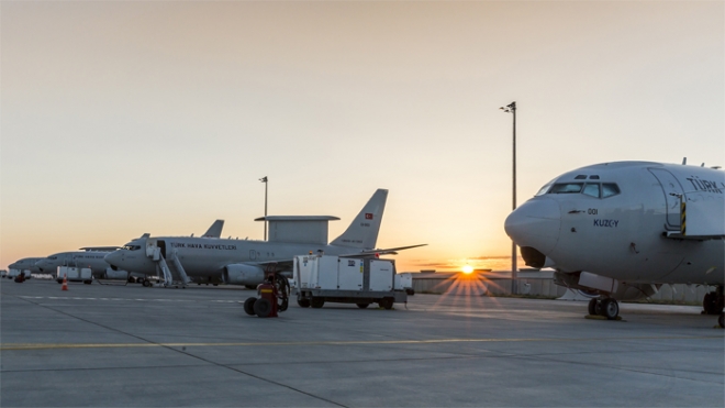  Konya'dan kalkan HİK uçağı NATO toplantısının güvenliğini sağladı 