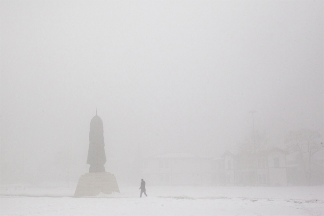 Konya’da kent merkezinde sis etkili oldu