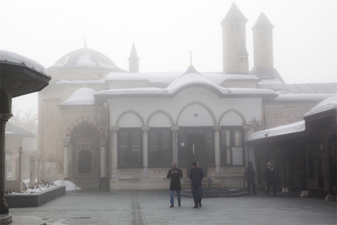 Konya’da kent merkezinde sis etkili oldu