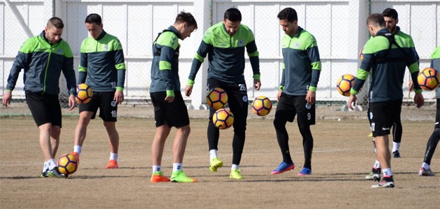 Atiker Konyaspor, Trabzonspor hazırlıklarını sürdürüyor
