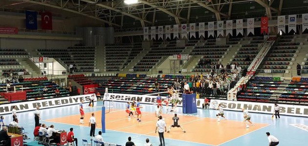 Konya Büyükşehir Belediyespor Voleybol takımı finalde