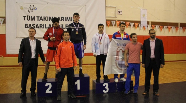 Güreşte Osman Yıldırım Avrupa Şampiyonu Oldu
