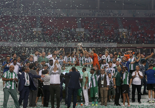 Turkcell Süper Kupa Atiker Konyaspor’un