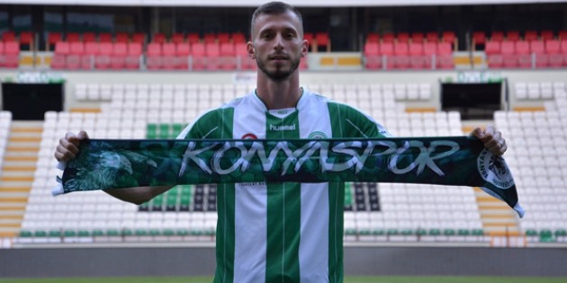 Atiker Konyaspor’dan yeni transfer!