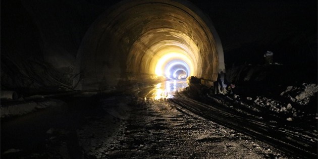 Demirkapı tünelinin iki ucunda 8-10 derecelik sıcaklık farkı