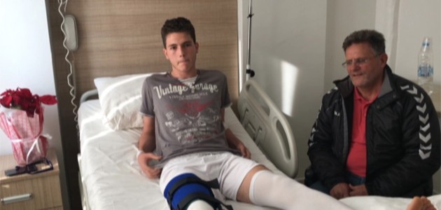 Çapraz bağı yırtılan Konyasporlu genç futbolcu ameliyat oldu