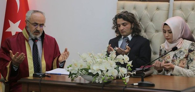 Sorgun'un oğlunun nikahını Müftü Ali Akpınar kıydı