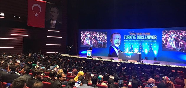 Ahmet Murat Koru,  Ak Parti Konya İl Gençlik Kollarında başkanlığa seçildi