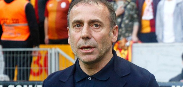 Medipol Başakşehir Teknik Direktörü Avcı: Maç kaybettik ama şampiyonluğu kaybetmedik