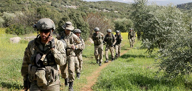 TSK ve ÖSO Afrin’de güvenliği güçlendiriyor