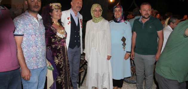 Ünlü yönetmen Taşdiken dünyaevine girdi