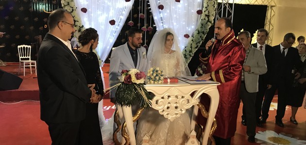 Vatansev ve Yıldız ailelerinin mutlu günü