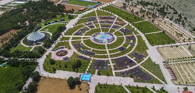 Meram Millet Bahçesi açıldı