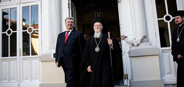 Bartholomeos’tan Ukrayna Ortodoks Kilisesi’ne ’otosefali’ kararnamesi