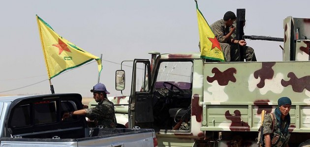 Terör örgütü YPG/PKK Deyrizor’da binlerce aileyi göçe zorluyor